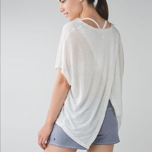 Lululemon devout tee